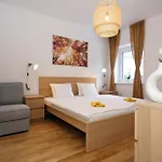 Aparthotel Schuster's Alpenpanorama 3*