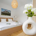 Schuster's Alpenpanorama Aparthotel