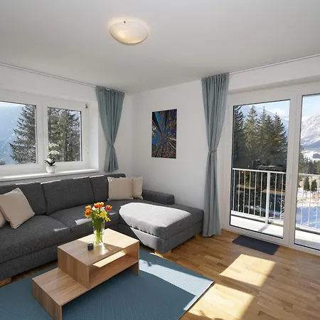 Schuster's Alpenpanorama Aparthotel