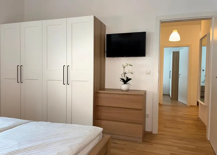 Schuster's Alpenpanorama Seewiesen