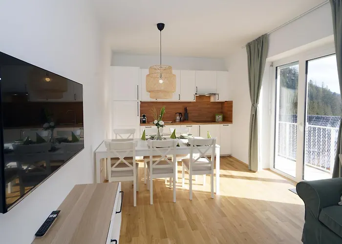 Schuster's Alpenpanorama Seewiesen